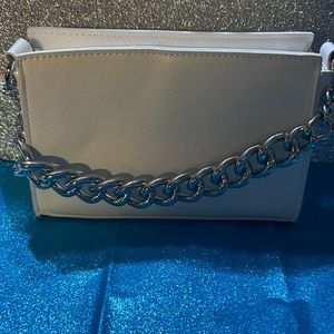 White night out bag